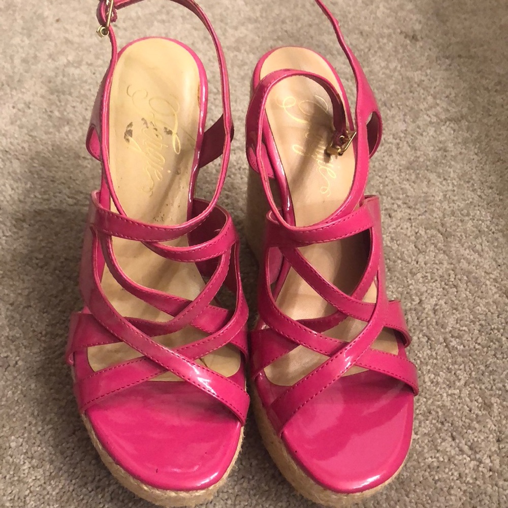 Pink wedges
